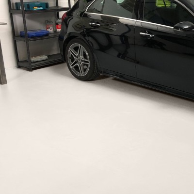 Résine de rénovation sol pro Résinence garage pierre 300mL 3700441984224 Resinence 25,90 € 8,90 €